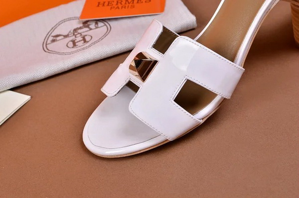 HERMES Slippers Women--011